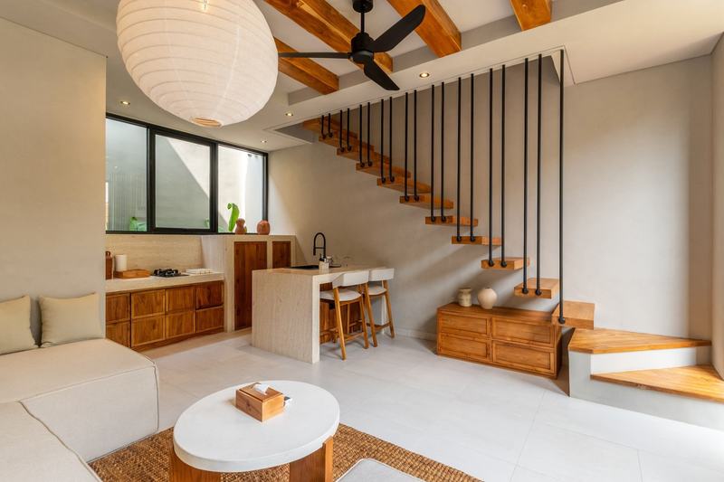 Two-level villa in Bingin: staircase, lounge and kitchen