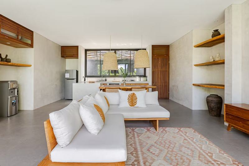 Two-bedroom villa in Lemanja: living room