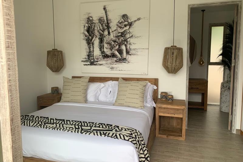 Seven-bedroom villa in Balangan: bedroom