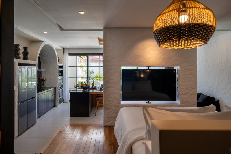 One-bedroom apartment in Canggu: the bedroom