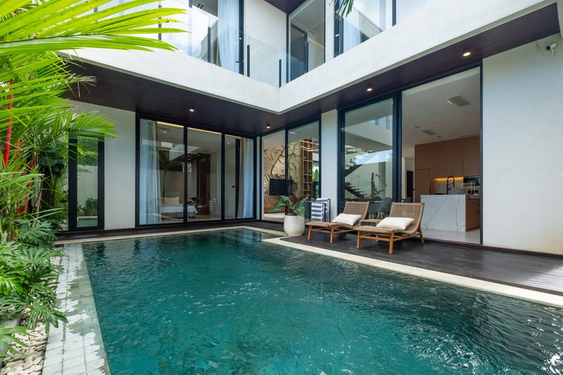Cemagi Rock Villas: courtyard pool and the villa terrace