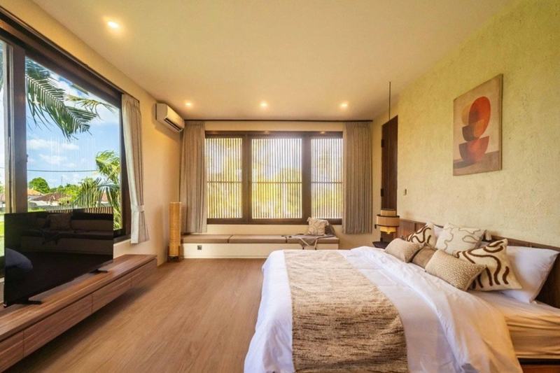 Kedungu two-bedroom villa: one of the bedrooms