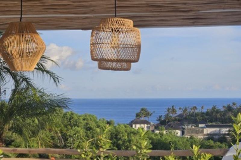 Two-bedroom villa in Melasti: ocean view from the upper terrace