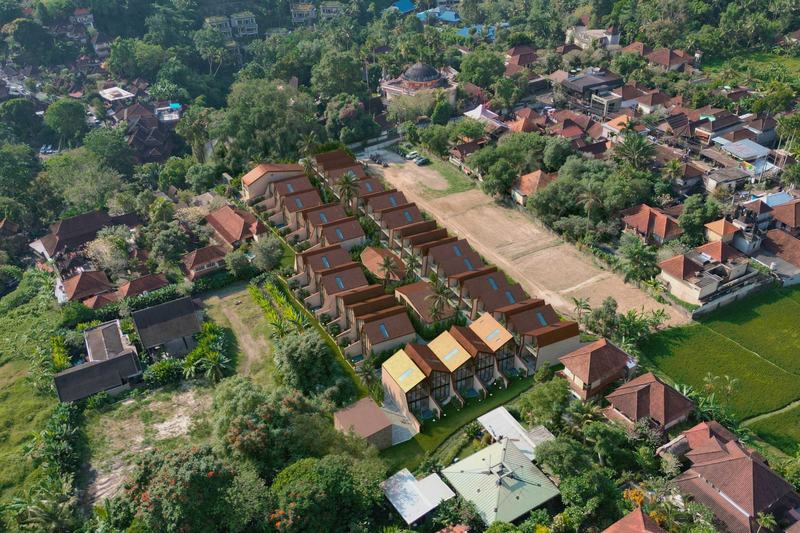 Ubud Dream Apartment 1: drone shot over the complex, nearby houses and paddies