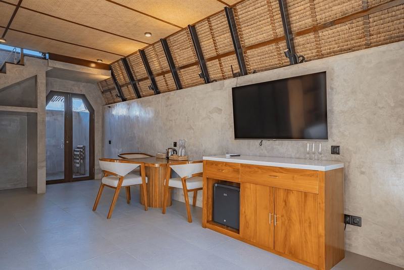 One-bedroom bungalow in Uluwatu: kitchenette