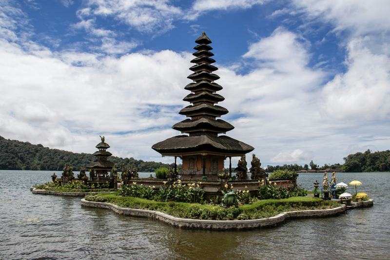 Lake Beratan and mountain slopes in the Bedugul area