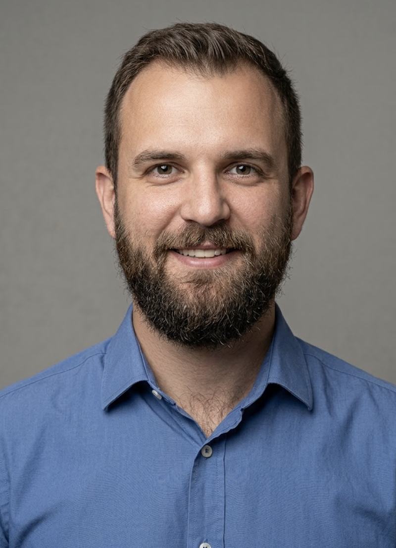 Dmitrii Rogov, analyst and broker at Rise Real Bali